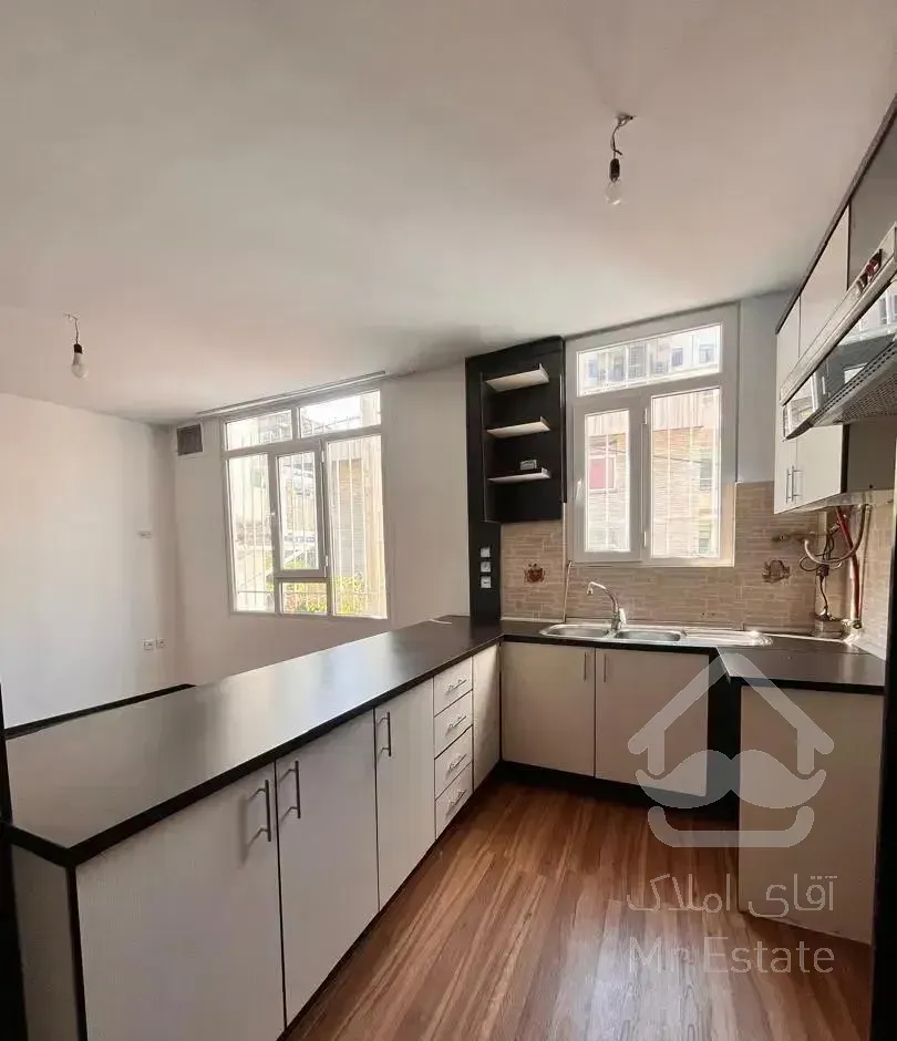 اکازیون16 ماه پرنور  و دونبش