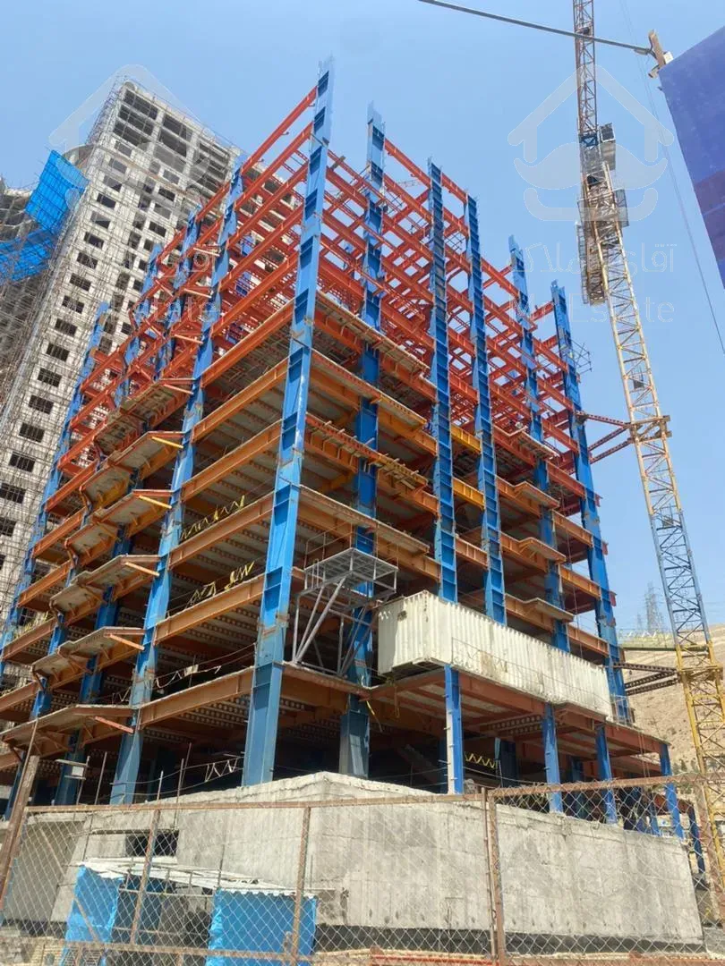 ۱۴۰متر ۳خوابه ۳جهت ویو بینظیر برج مجلل سفیر۱ S2