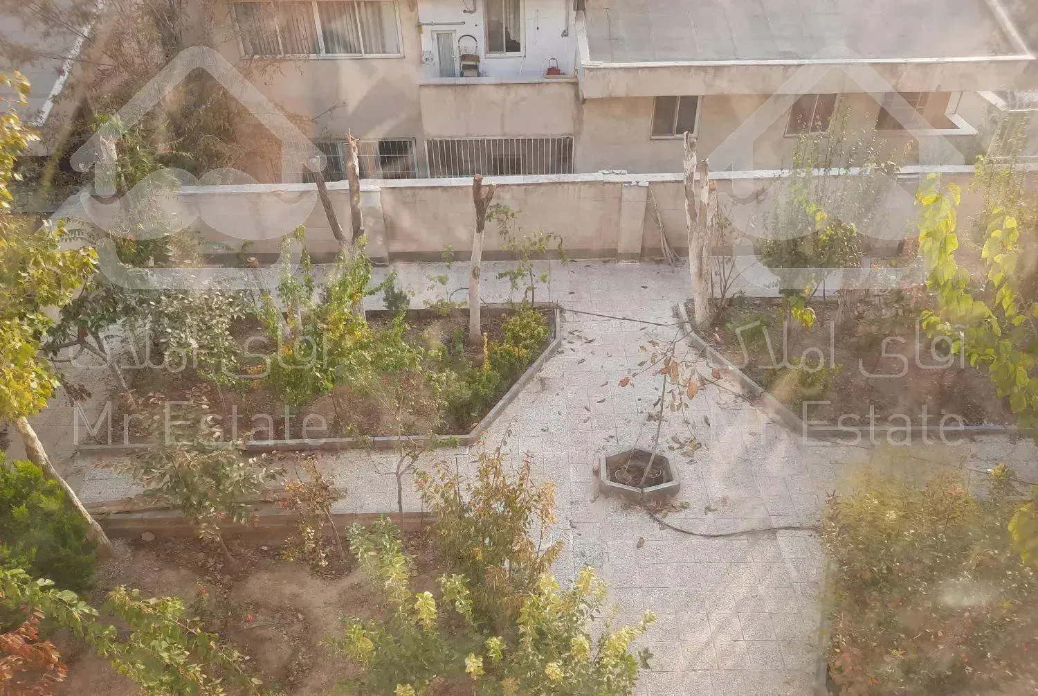 180متری خوش نقشه  رهن کامل قابل تبدیل