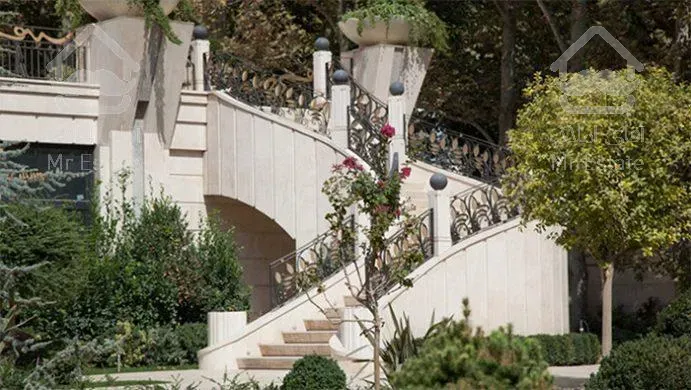 فروش آپارتمان 200 متر در زعفرانیه