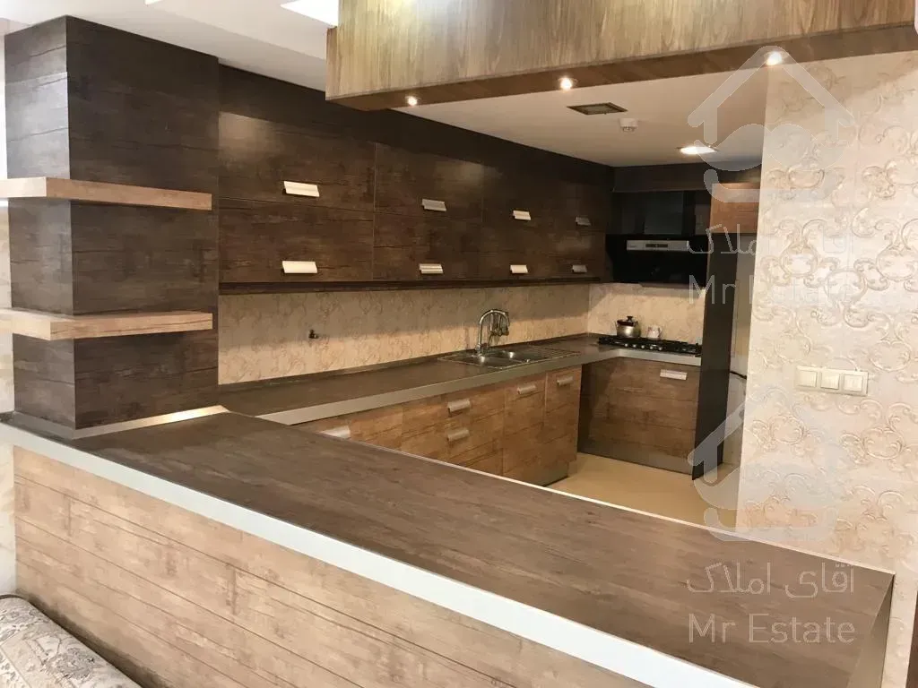 آپارتمان شیک بر اصلی علامه امینی شرقی