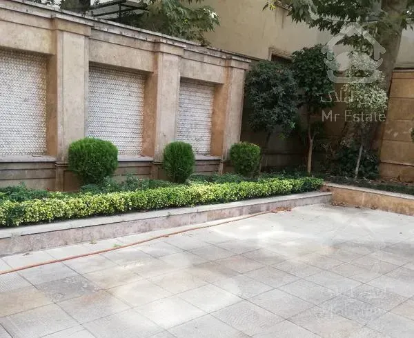 120متر / نیاوران /خوش نقشه/رهن کامل