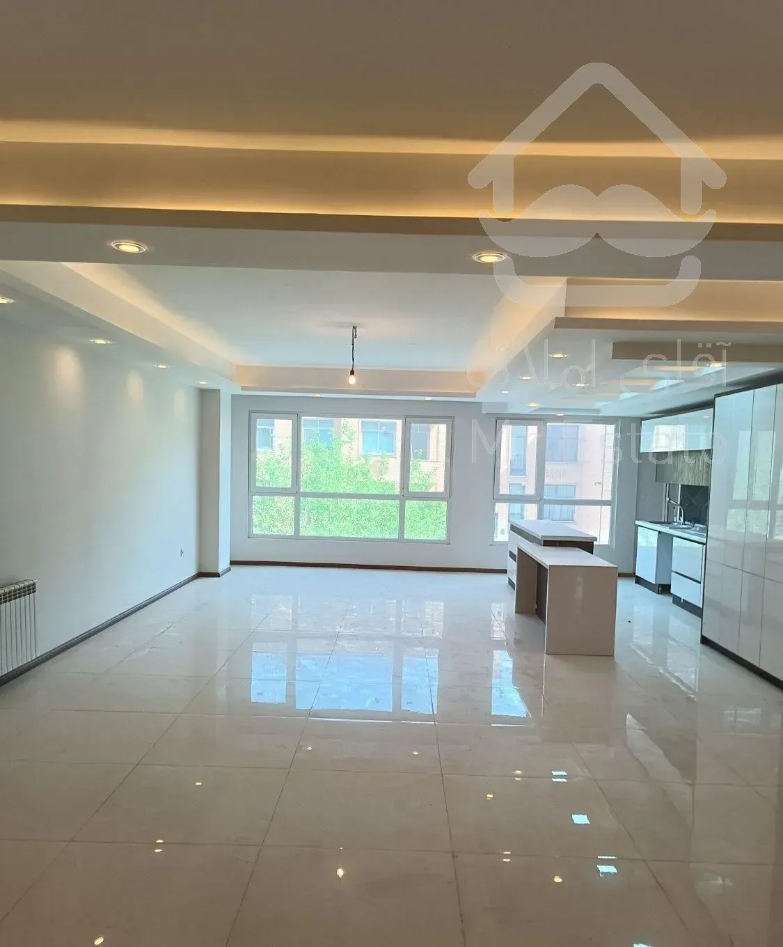 186متر سه خوابه نوساز تک واحدی ولیعصر لارستان