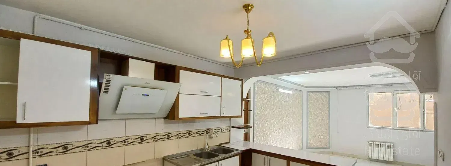 ۹۵ متر تازه بازسازی شده تک واحدی