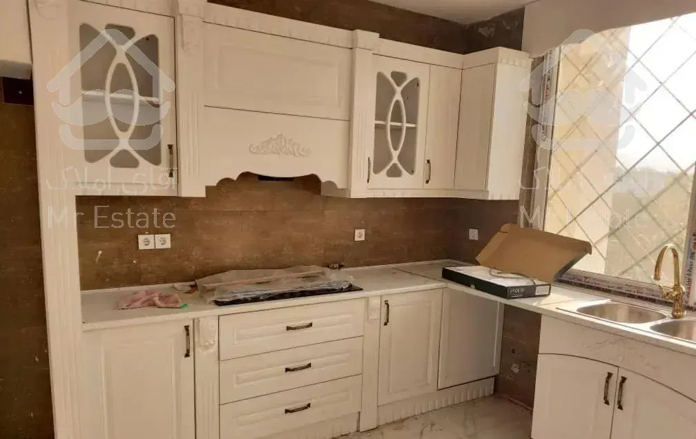 ۱۱۲ متر ارایشگاه زنانه فرمانیه نیاوران