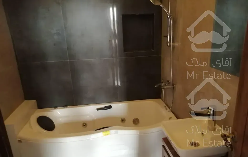 ۱۲۰ متر سه خواب تکواحدی پاتریس