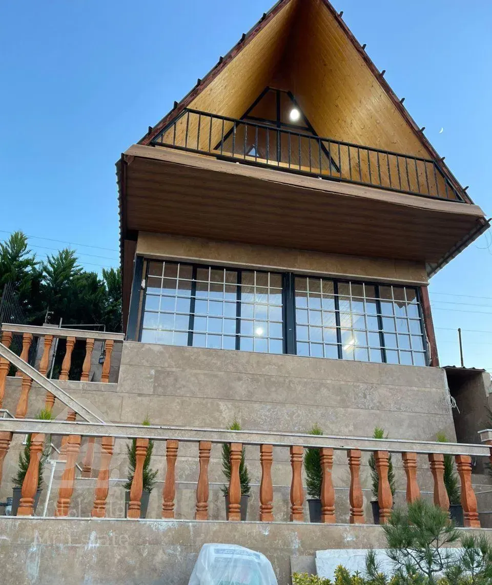 ویلا نقلی در شمال بام  ساری مهدشت.