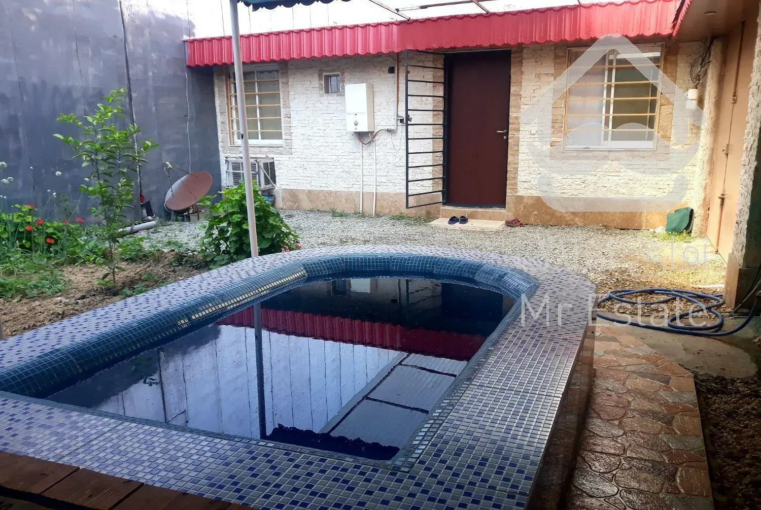 اجاره منزل دربستی  روبرو پارک تجن