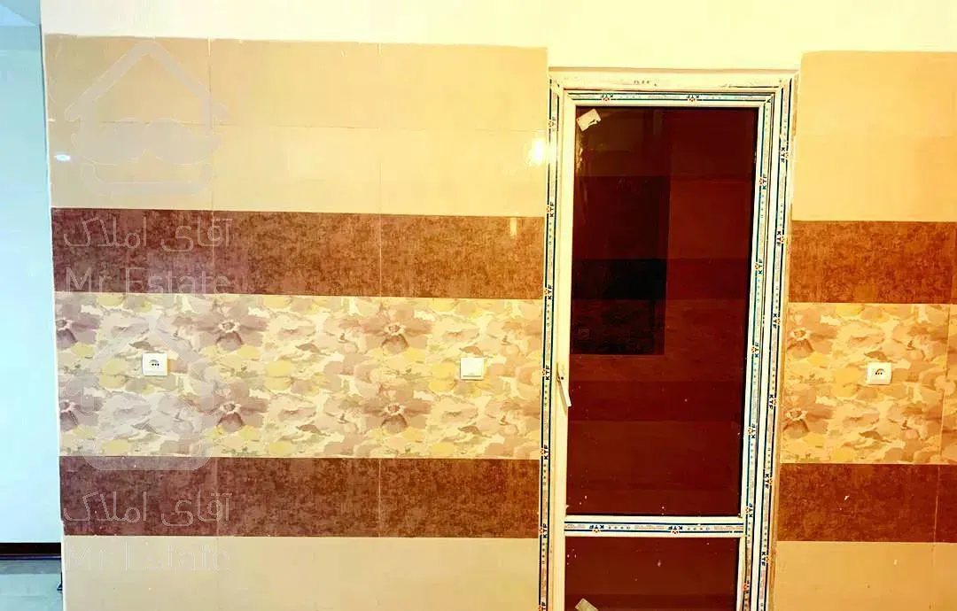 فروش آپارتمان ۹۸ متری،کلید نخورده نزدیک مترو