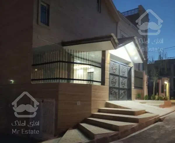 ویلا در مرتفع  نقطه فاز ۳ پردیس