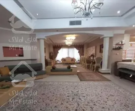 آپارتمان ۱۸۰متری گلچین