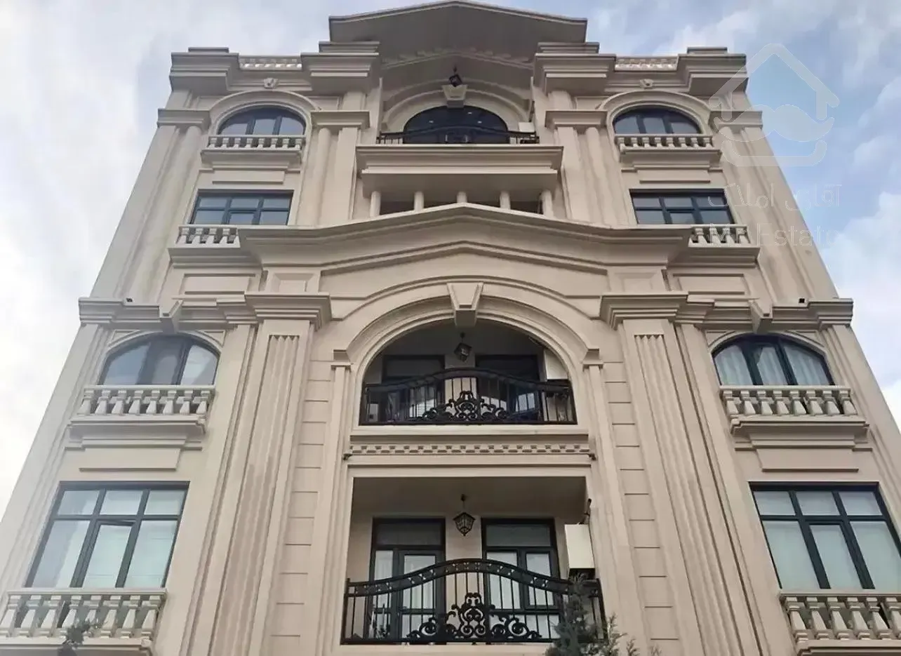 ۷۰ متر دولت نبش دیده