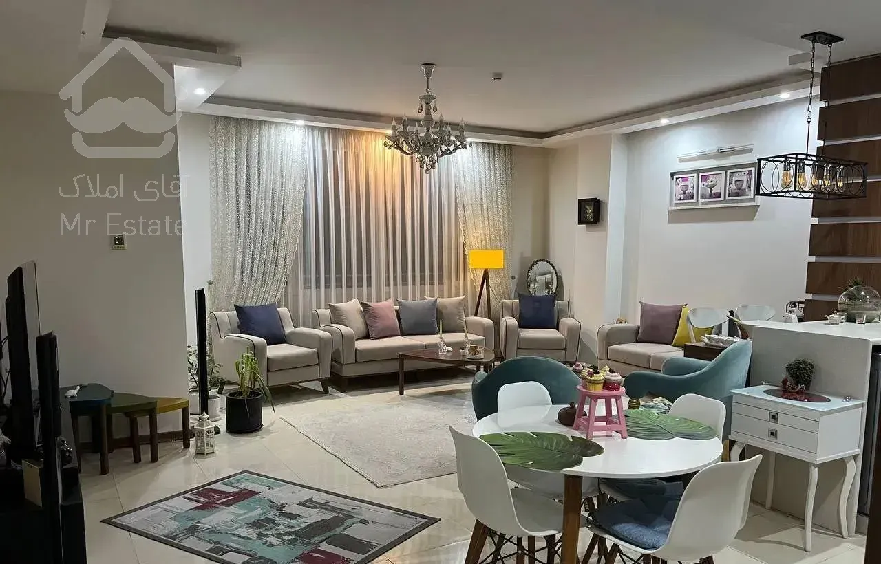 ۱۰۰ متری اقبال لاهوری