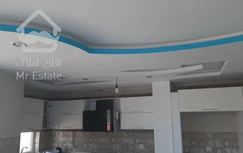 آپارتمان 120 متری خیابان پاسداران.