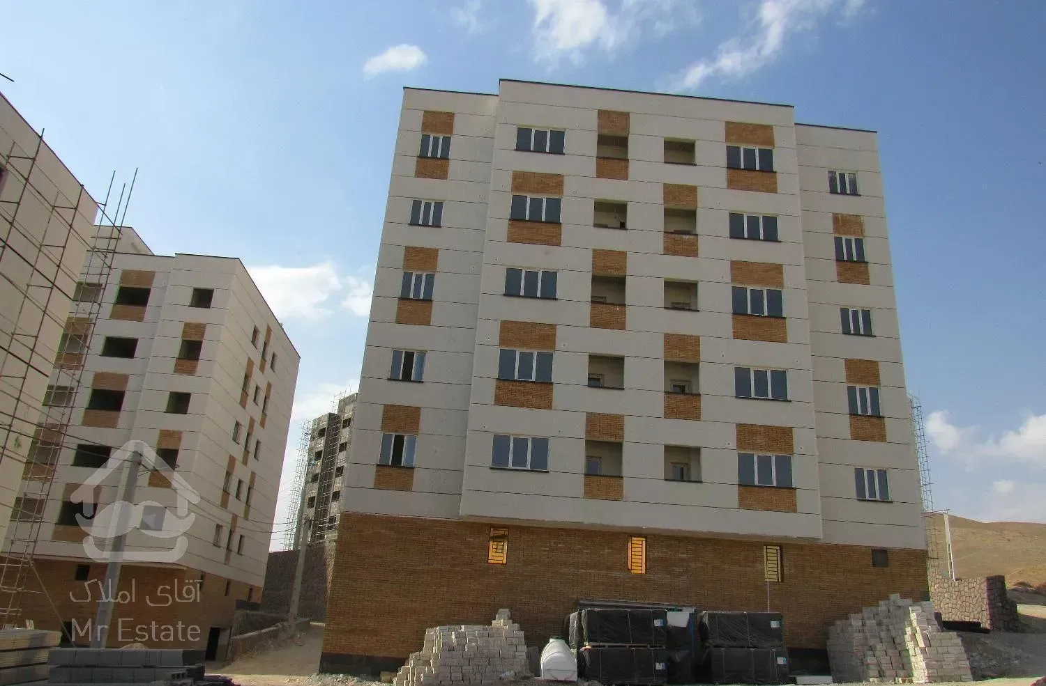 آپارتمان های 103 متری 493 میلیون