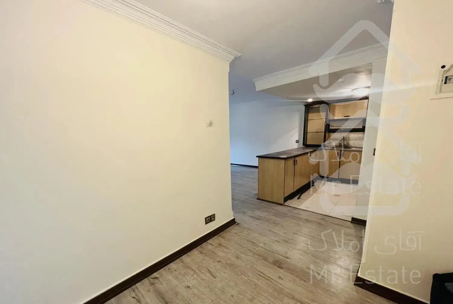 ۸۲ متر ۲ خواب