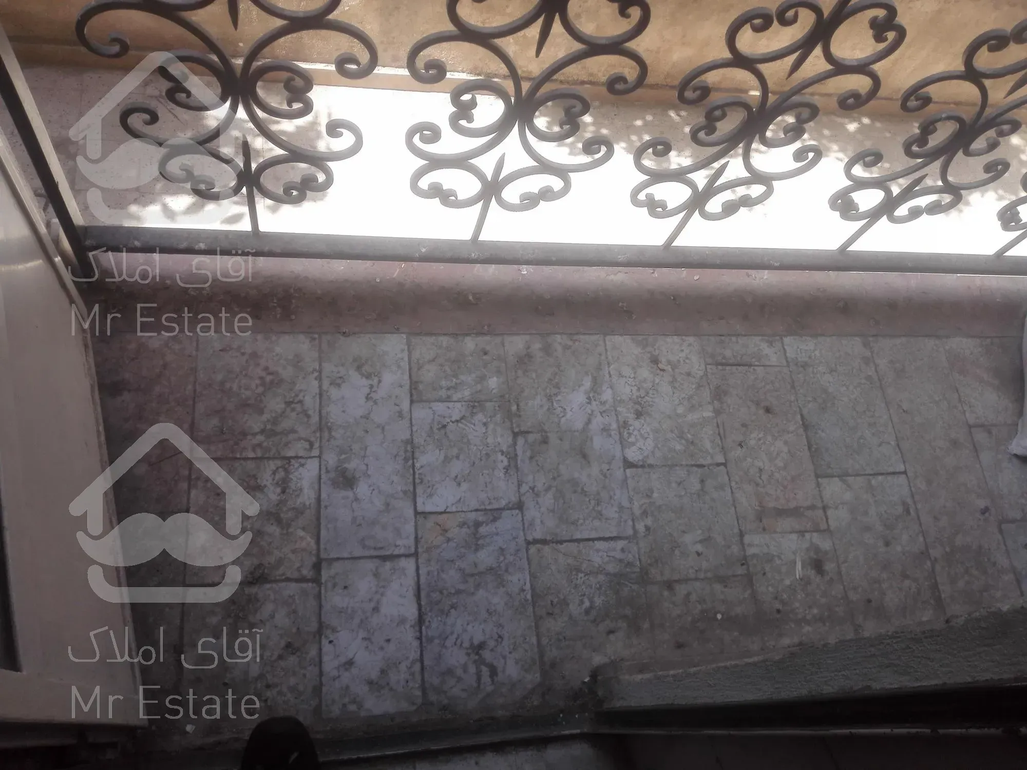 ۵۷متر/پارکینگ غیرمزاحم/انباری/بالکن