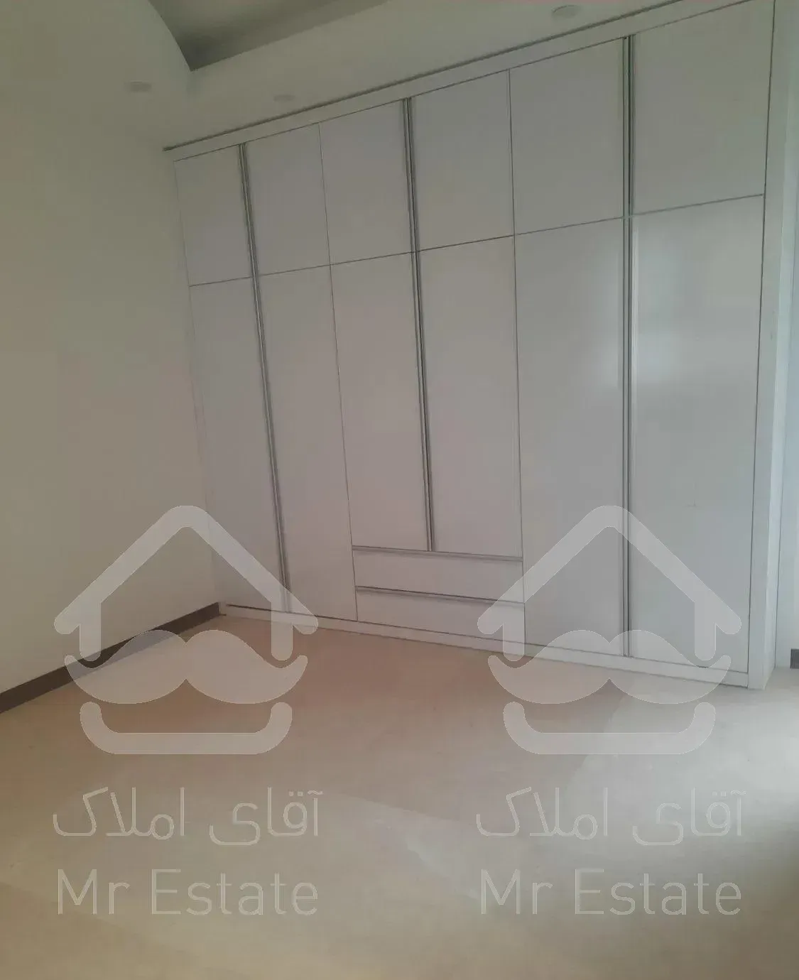 پاسداران ۷۰ متر تک خواب