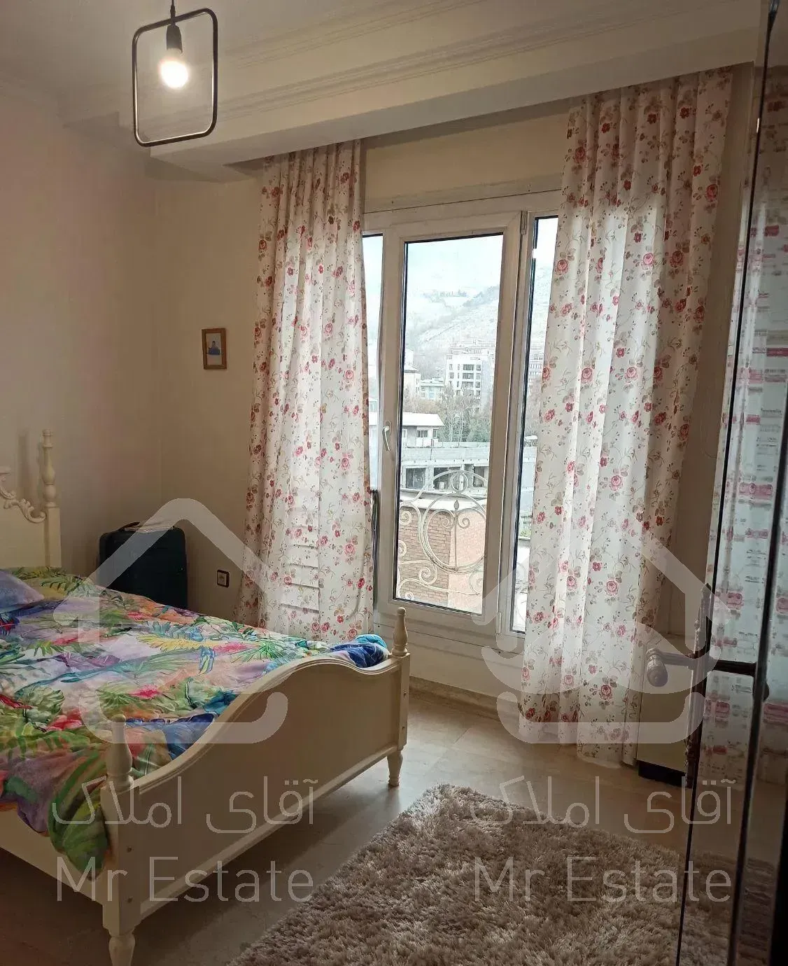 درکه ، 88 متر ، سازنده بنام