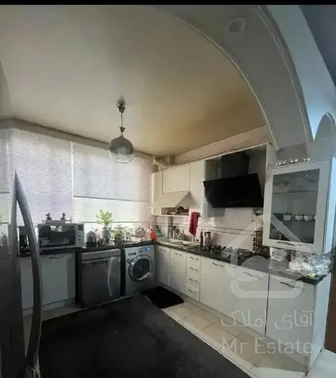 ۱۰۰ متری /دو خوابه /خوش نقشه/دردشت