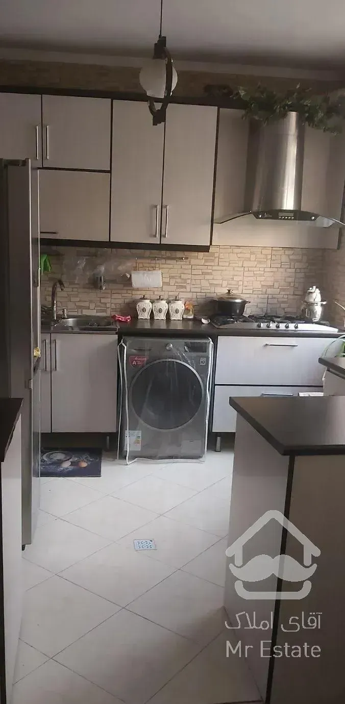 ۹۰ متر دوخوابه اسکندری شمالی فول نوسازی