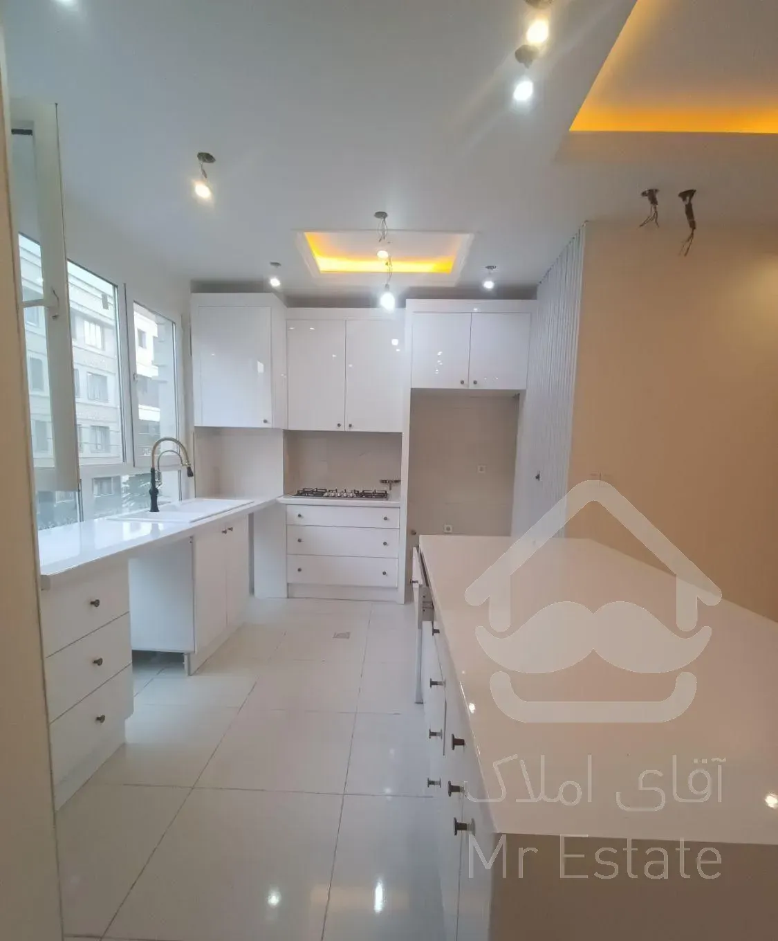 ۹۰متر کیلید نخورده شهرآرا