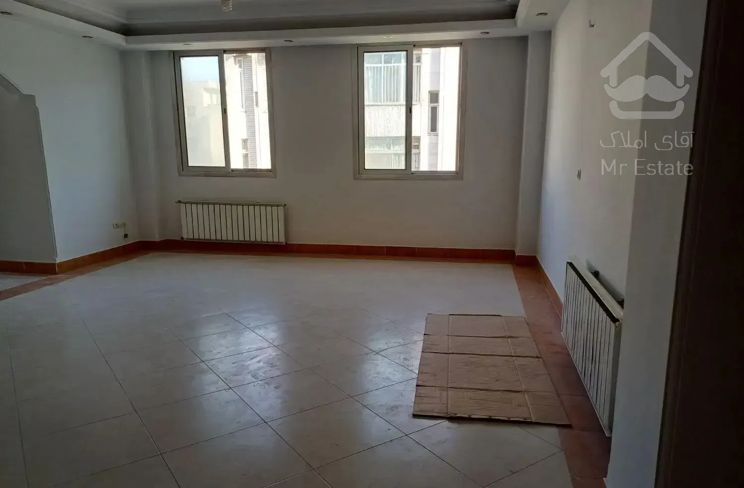 ۹۶متر اپارتمان ۲ خواب مطهری میرزای شیرازی