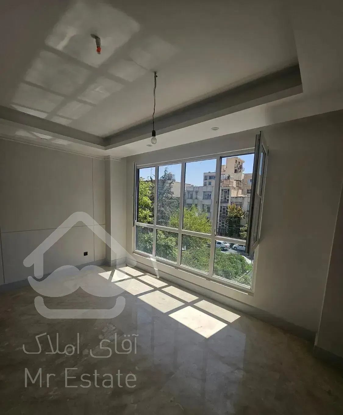 سهروردی شمالی ۱۶۰متر ۲پارکینگ فرنیش شاهکاری مدرن