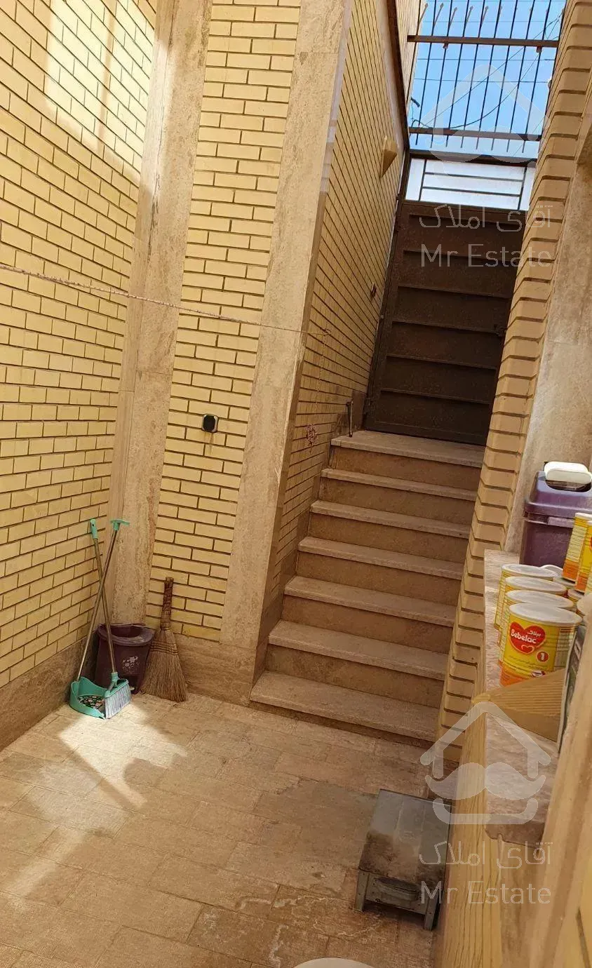 آپارتمان سر چهارراه ابن سینا