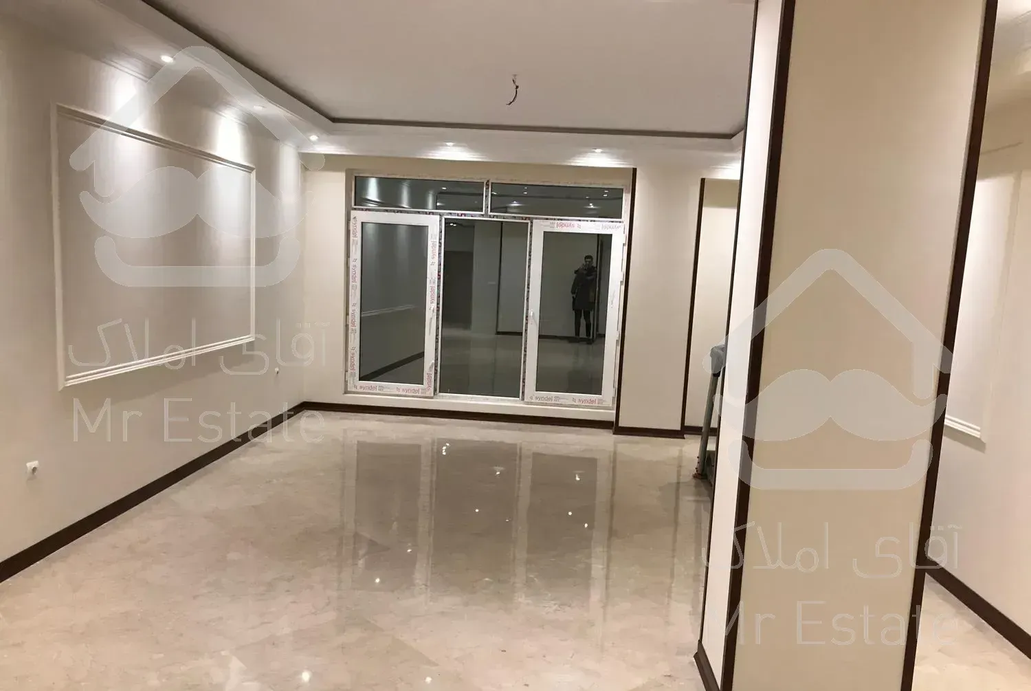 ١٣٥متر٣خواب/کلید نخورده/تاپ لوکیشن/خوش نقشه