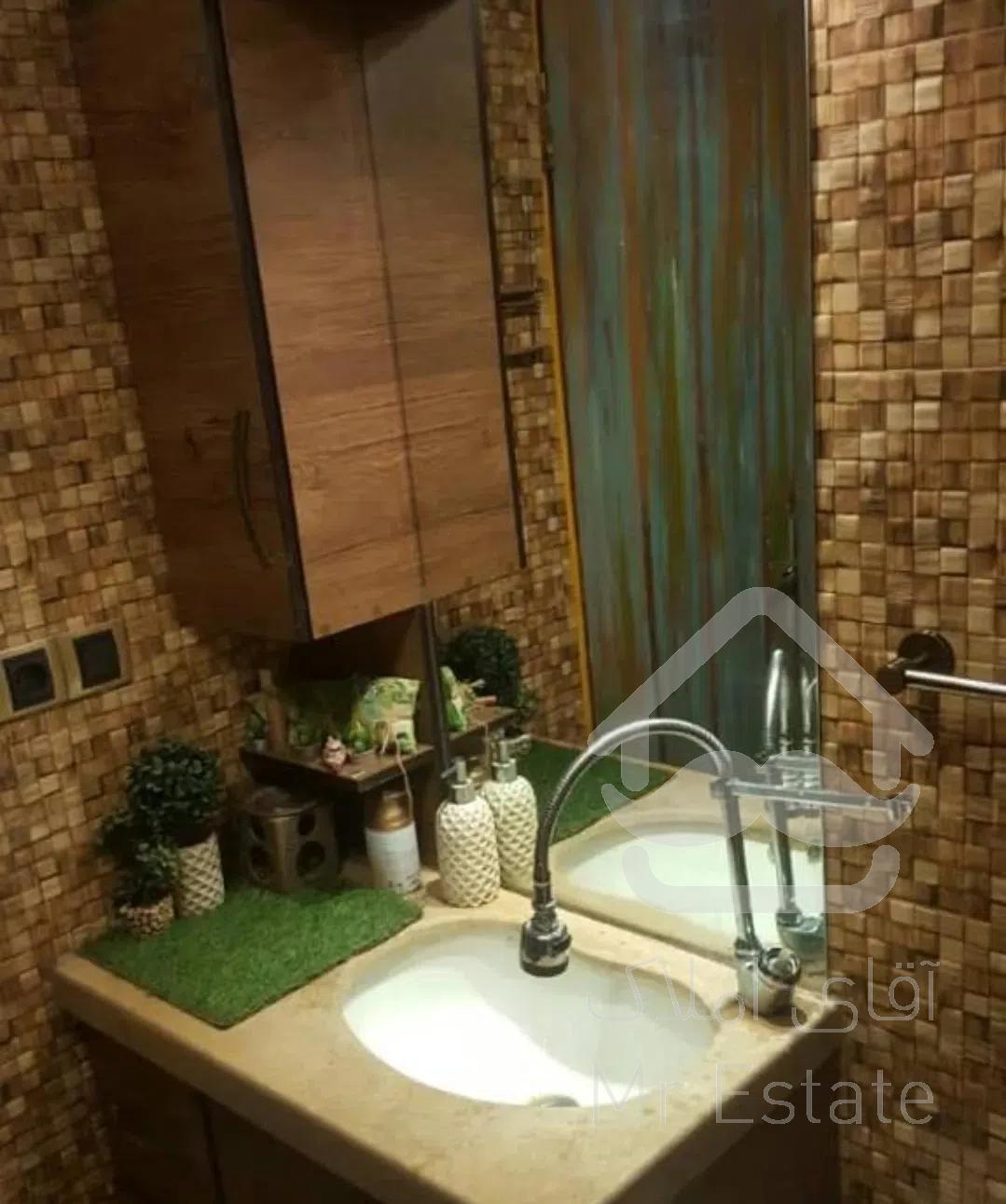 ۸۲ متر ۲ خواب شهرک سعادت آباد