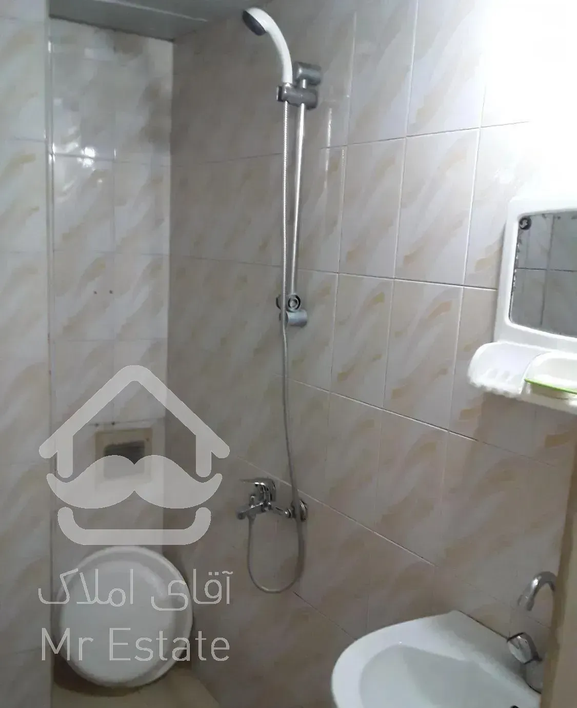 آپارتمان،مبله،تمیز و مرتب،