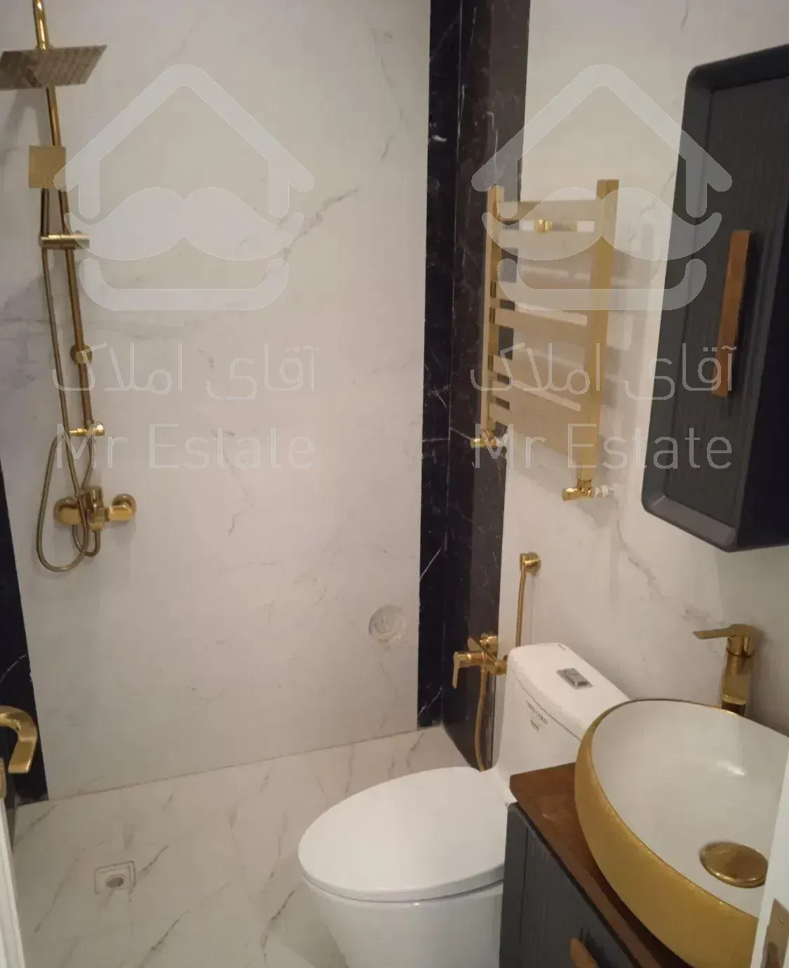 ۱۲۷ متر کیکاووس شیک و نورگیر