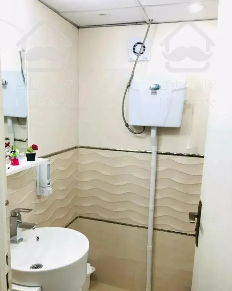 ۷۳ متر   خوش نقشه  ( فول بازسازی )