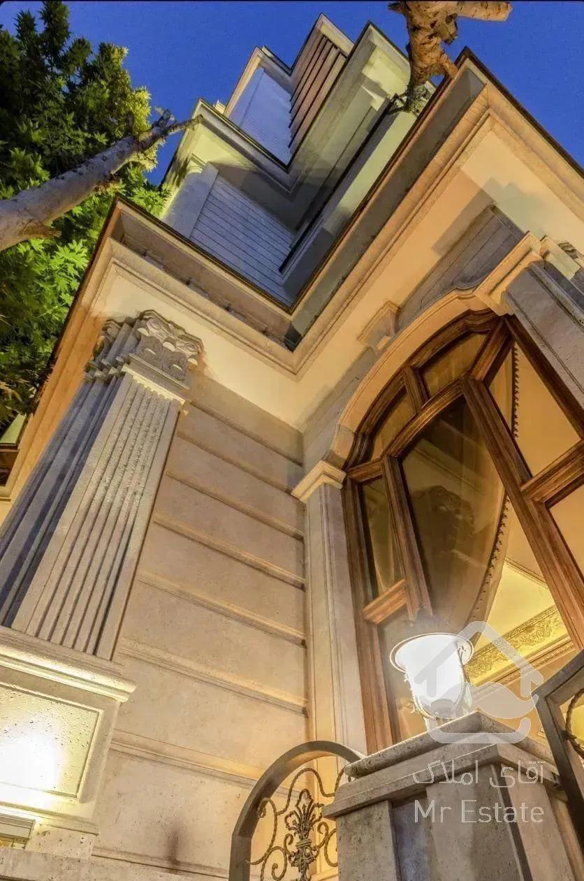 آپاتمان 270 متری 4 خواب