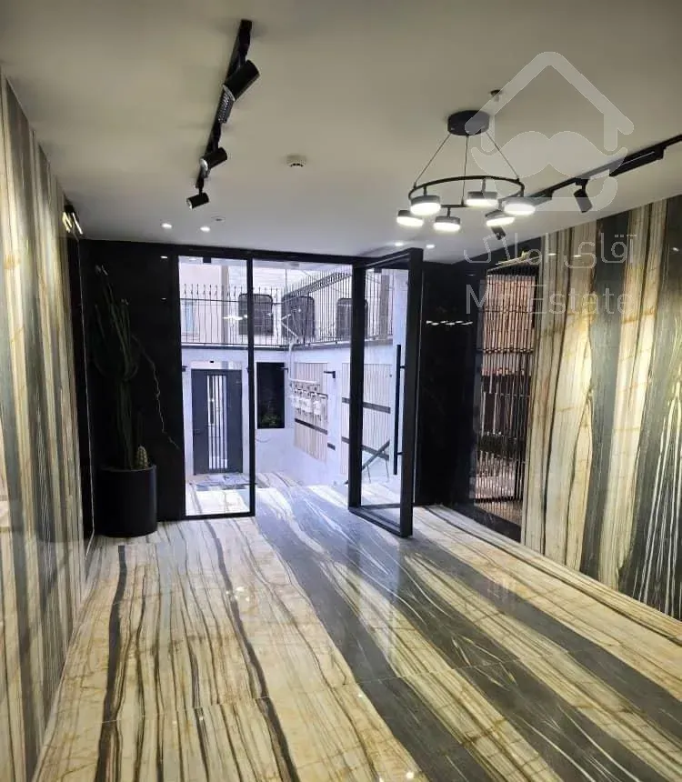 فروش آپارتمان ۲۰۰ متری ۳ خوابه در بلوار کشاورز