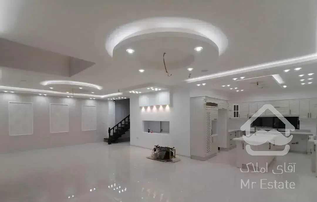 ویلاکاخ نمارومی۴خواب با جکوزی و سونا خشک درچمستان