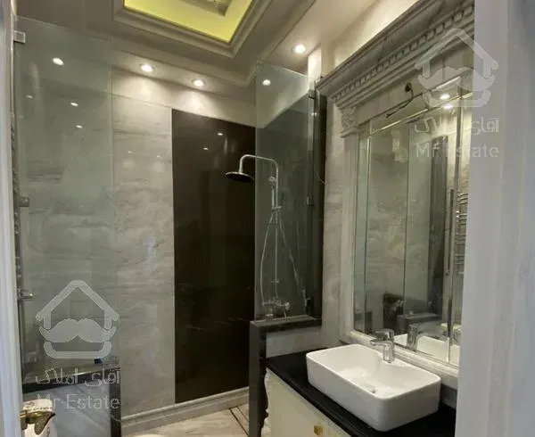 آپارتمان ۱۶۰ متری