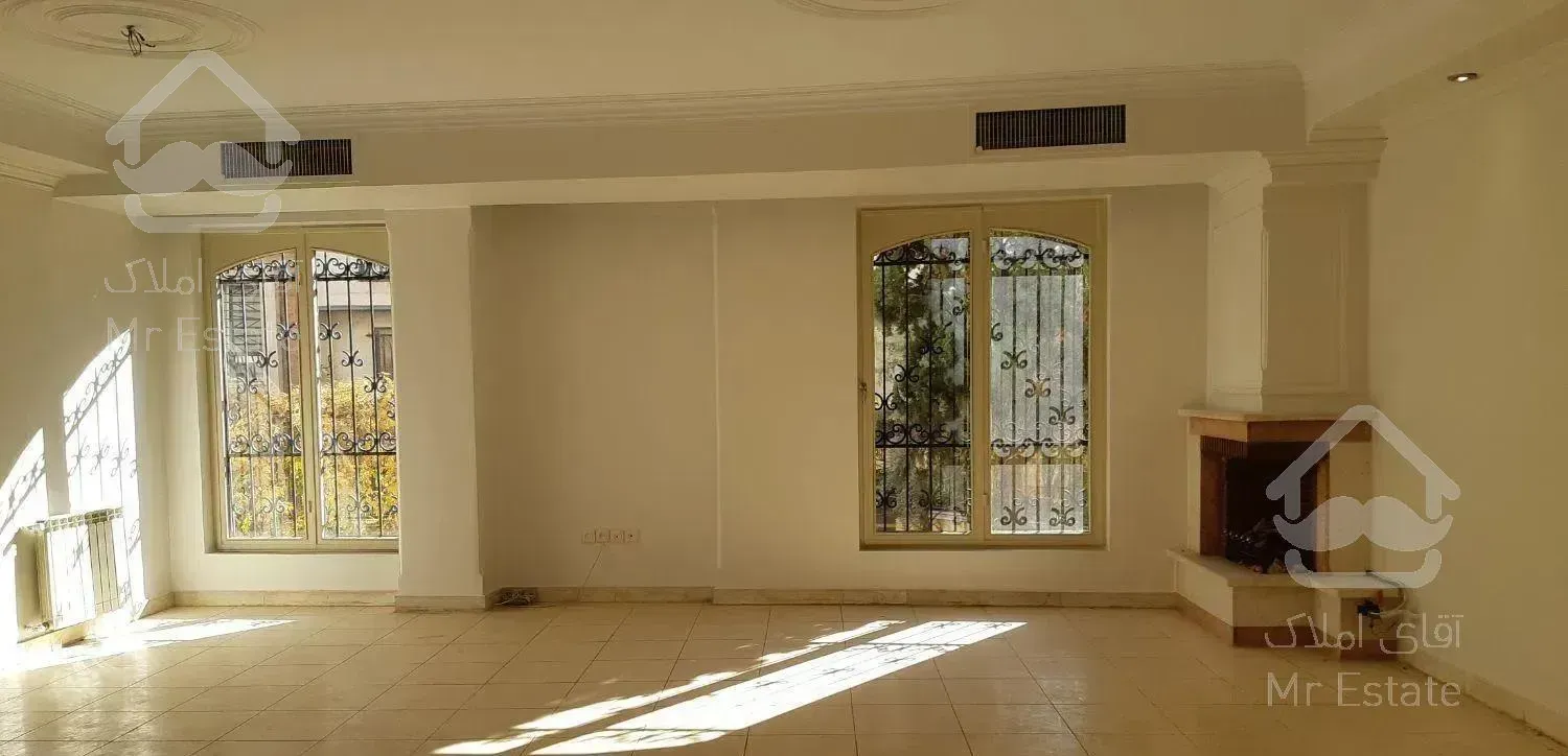 130 متر قلهک سه خواب