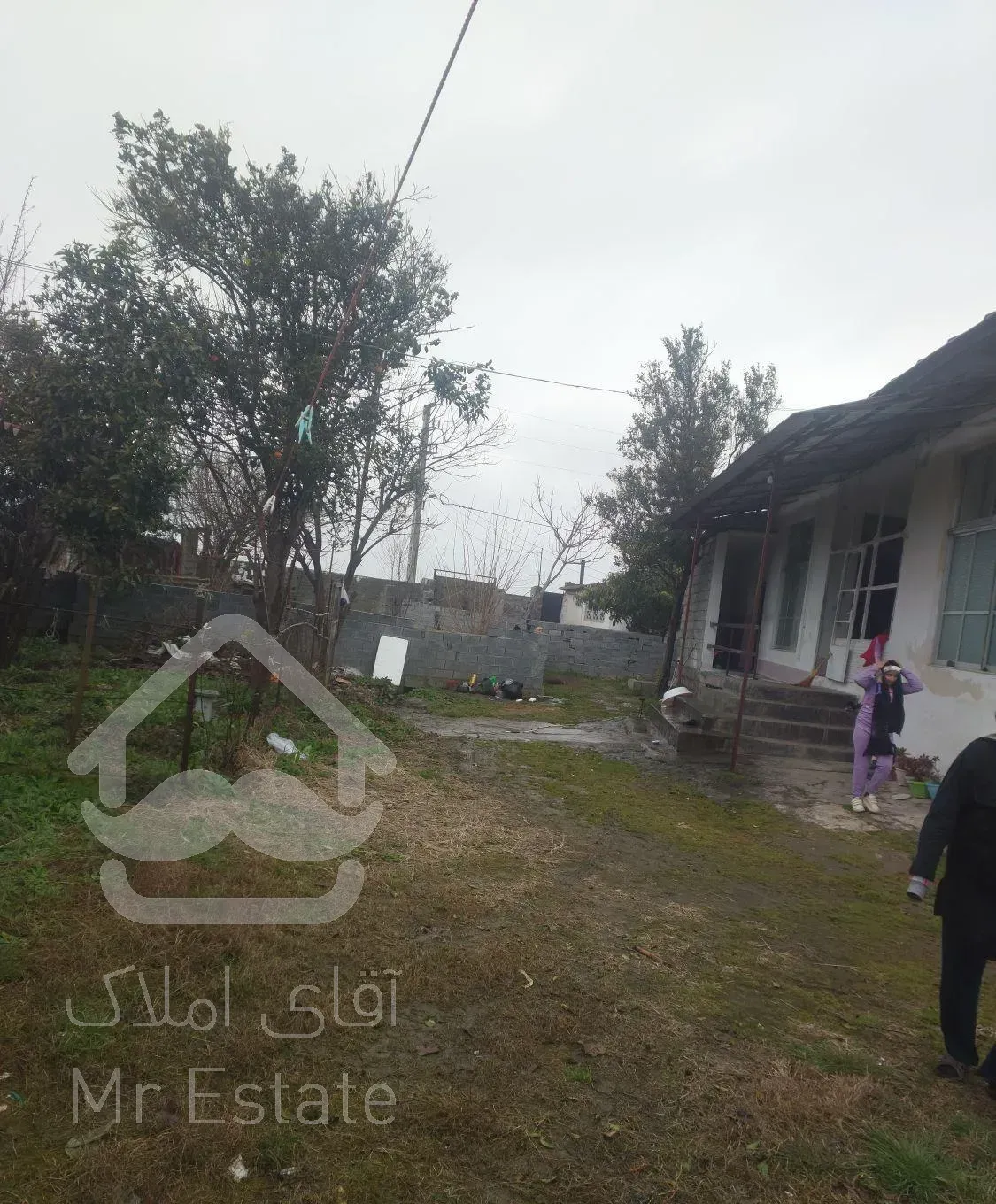 ویلاباغ ۴۵۰متری بافت مسکونی  جاده دریا ،مدارک کامل