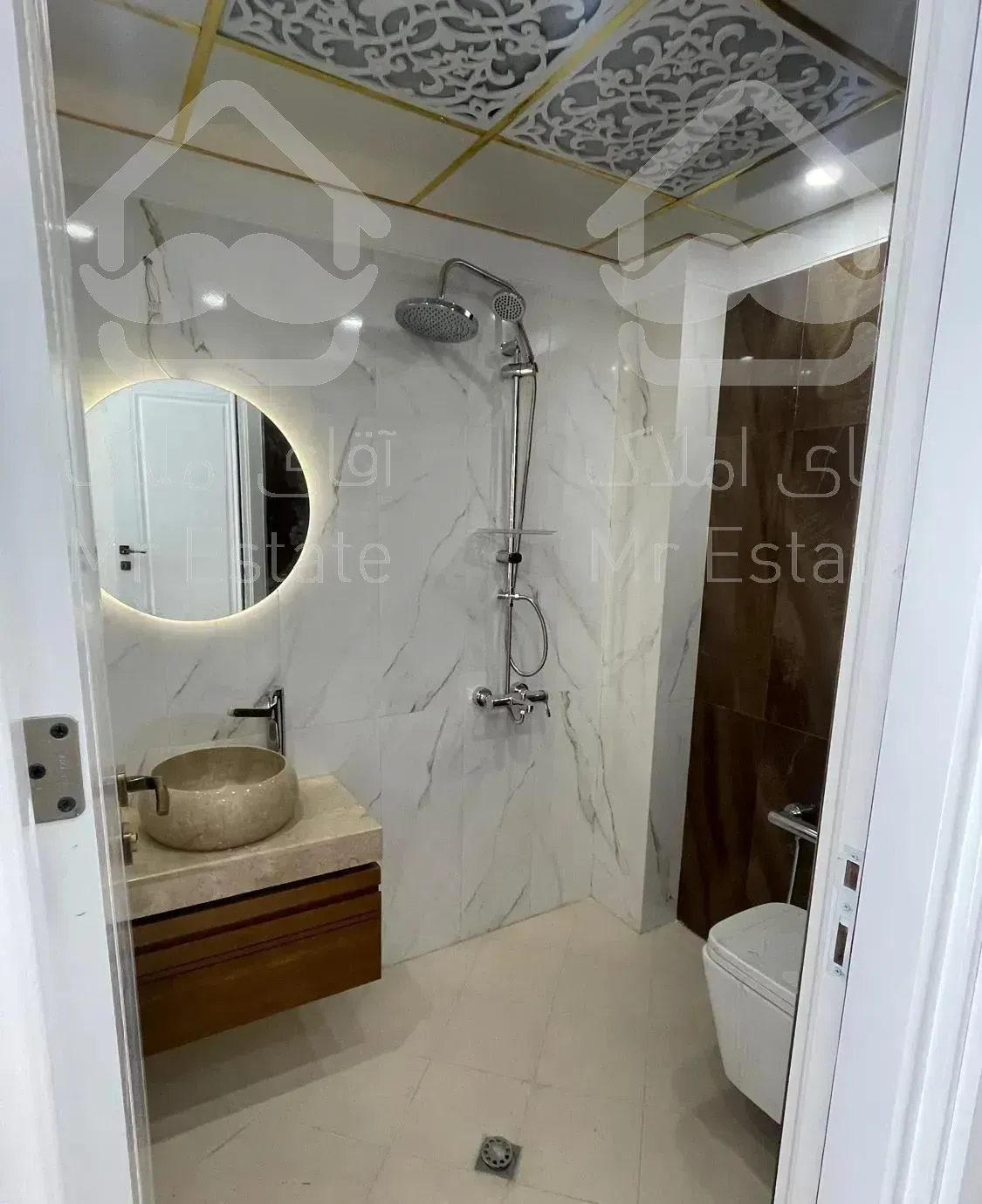 احتشامیه / ۱۵۵ متر / فول / غرق نور