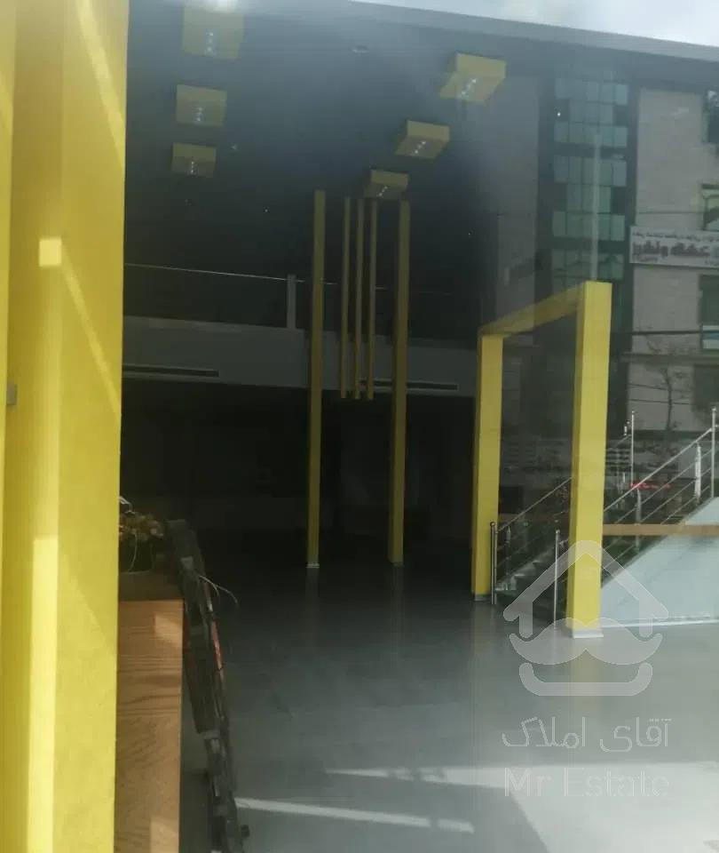 250 متر مغازه بر اندرزگو فرمانیه (رهن کامل)