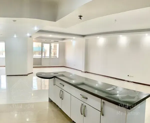 صرافها‌شمالی، ۱۴۰م، سونا استخر جکوزی