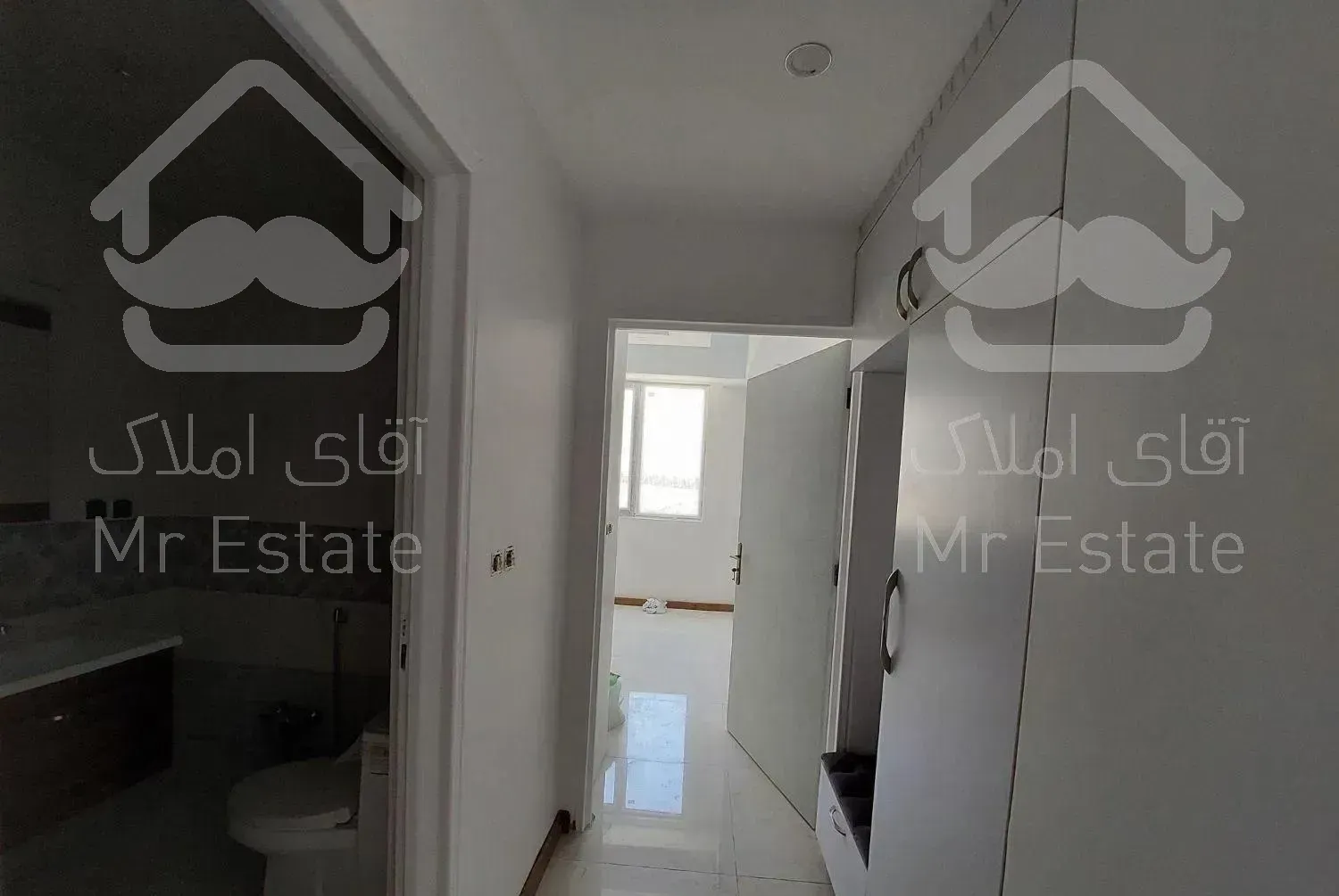 کلیدنخورده۱۶۰متر۳خواب بدون مشرف