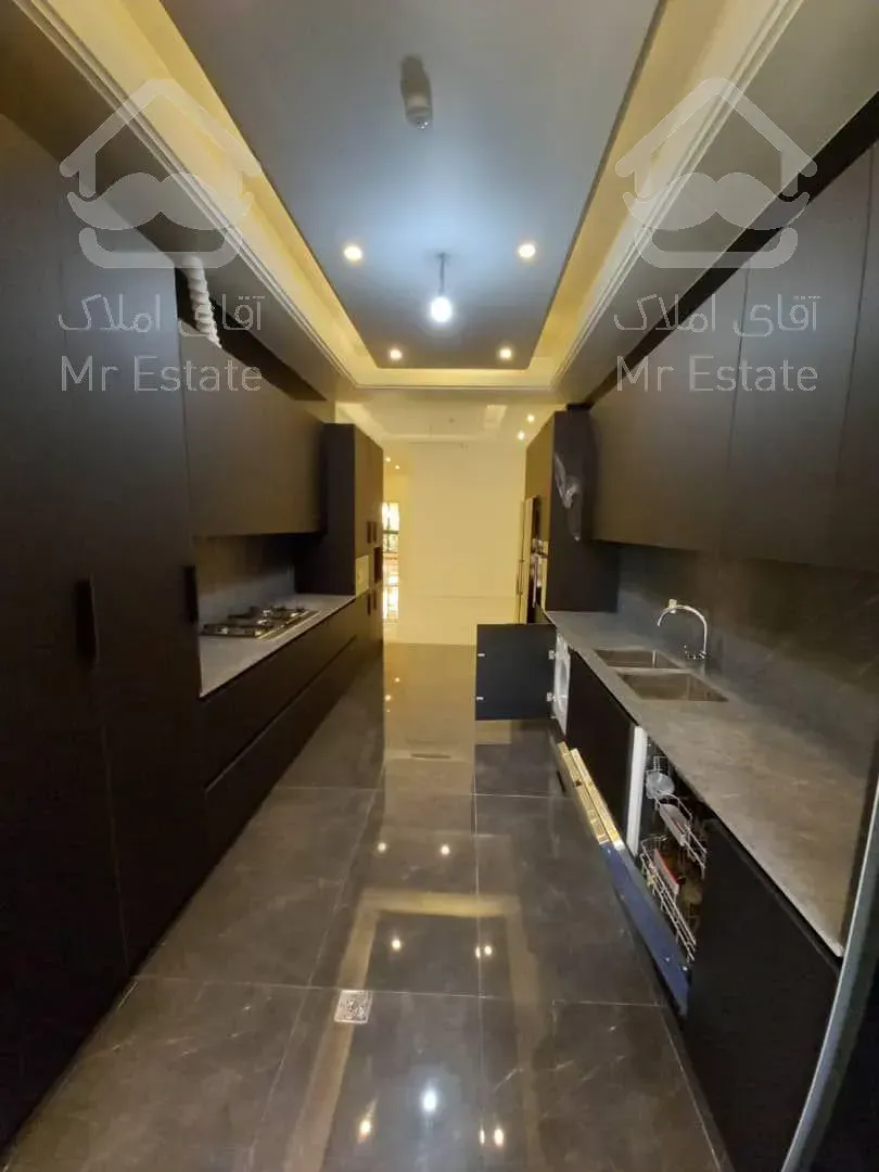 اجاره و رهن آپارتمان ولنجک 250  متر اکازيون