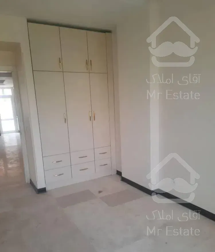 آپارتمان ۱۱۷ متری ۲ خواب مستر