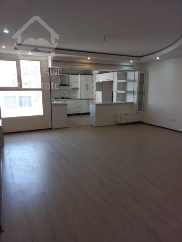 ۱۰۲ متر ۸ساله نور و نقشه عالی، فردوس شقایق