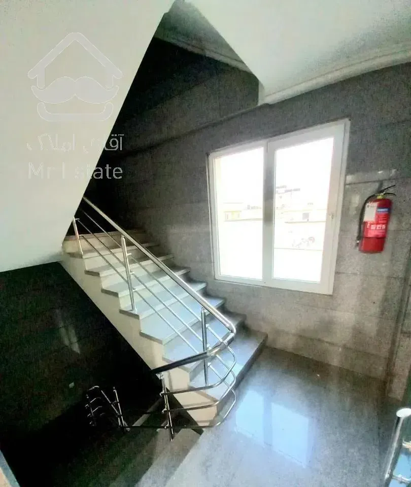 فروش/۱۶۰متر/۳خواب/حکمت