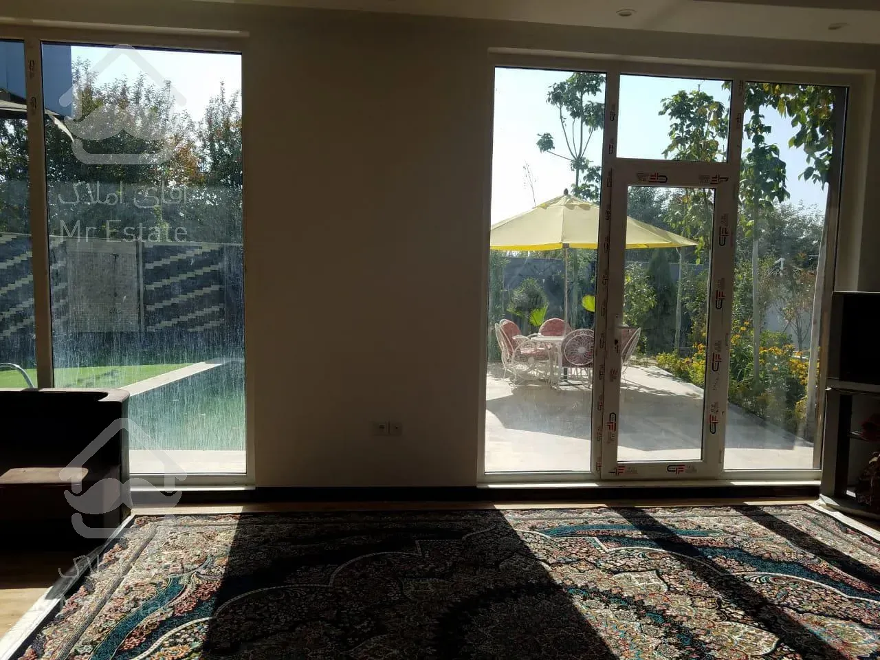 فروش ویلا  ۴۰۰متری