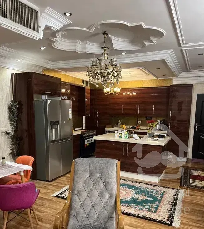 آپارتمان طبقه اول رو به حیاط ستارخان سازمان آب